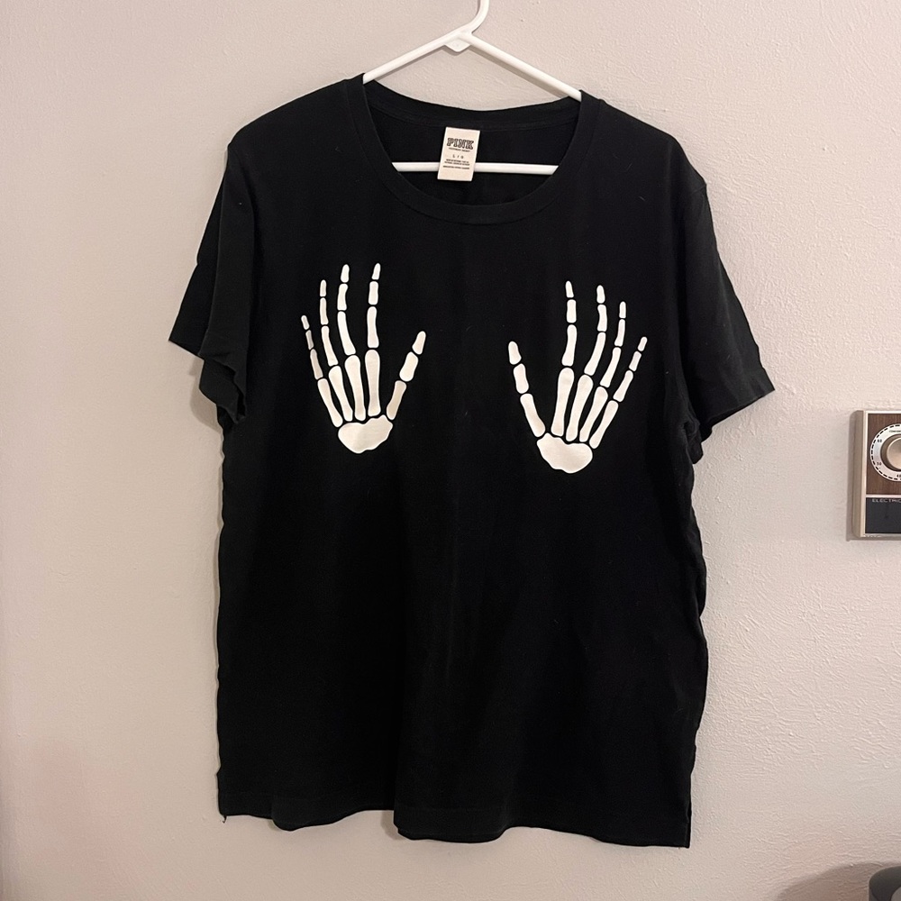 PINK/VS Halloween Shirt